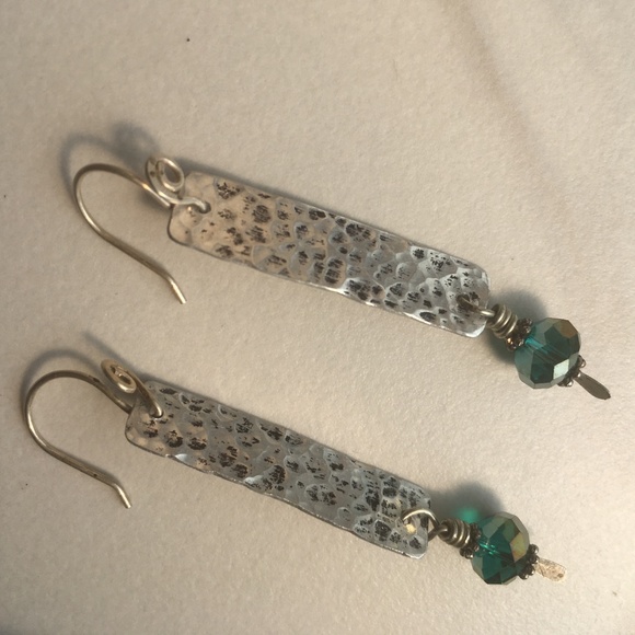 Handcrafted Recycled Aluminum n Crystal Earrings. - Picture 5 of 8